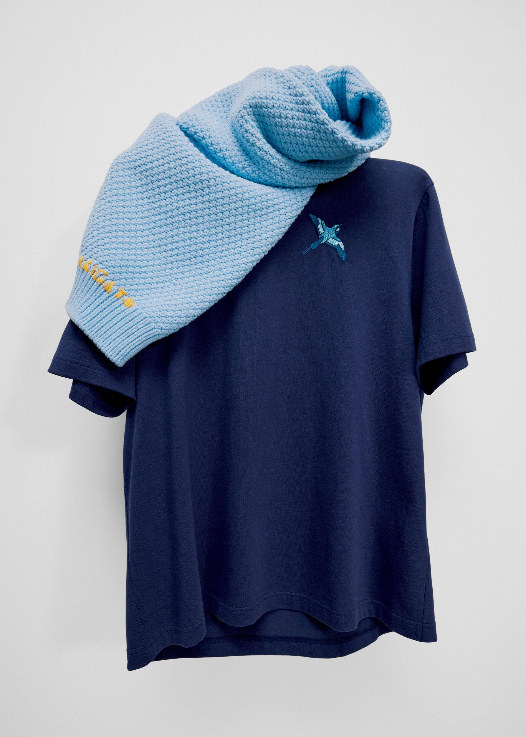 Micro Bee Bird T-Shirt