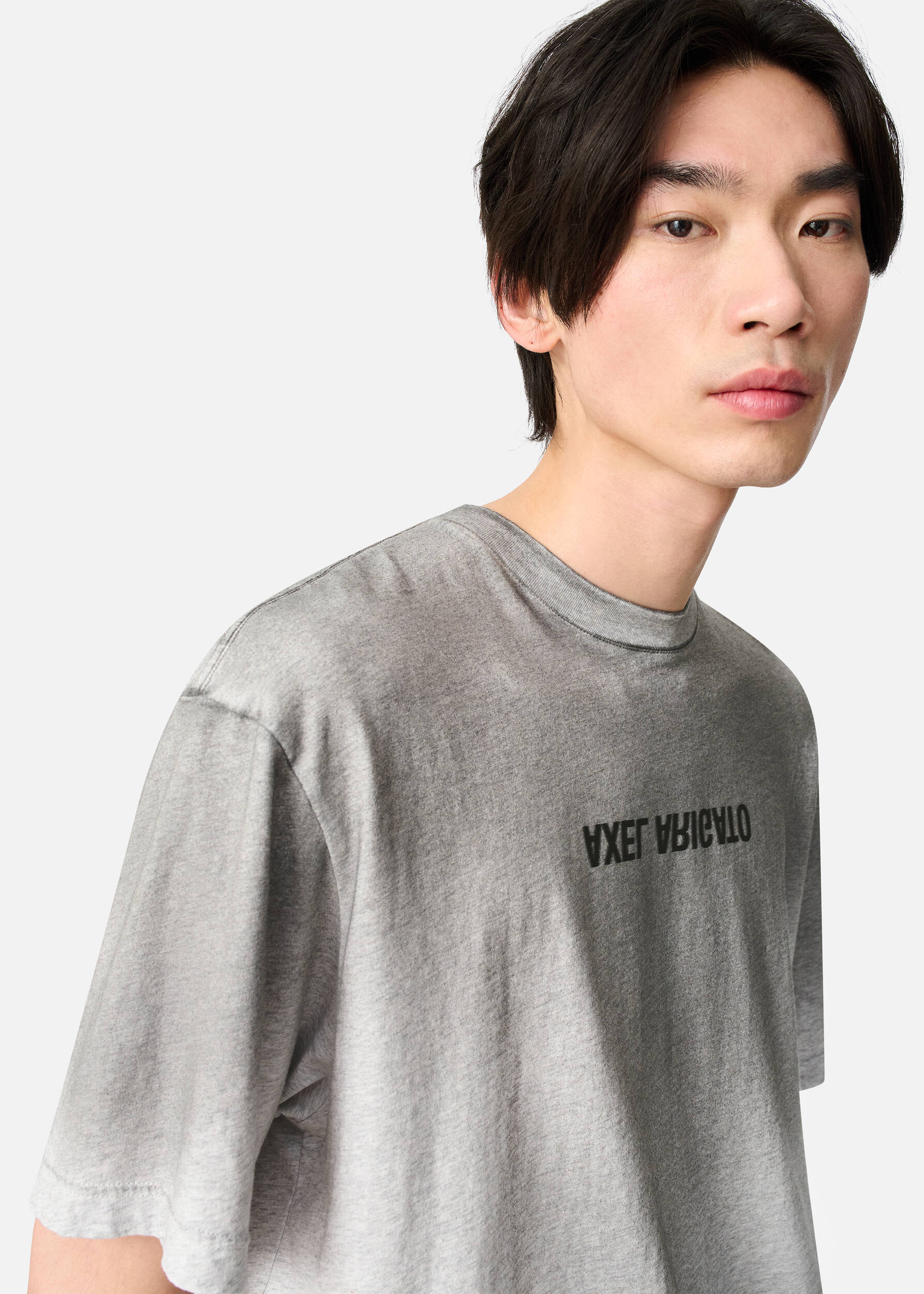 Distort Light T-Shirt | Hover