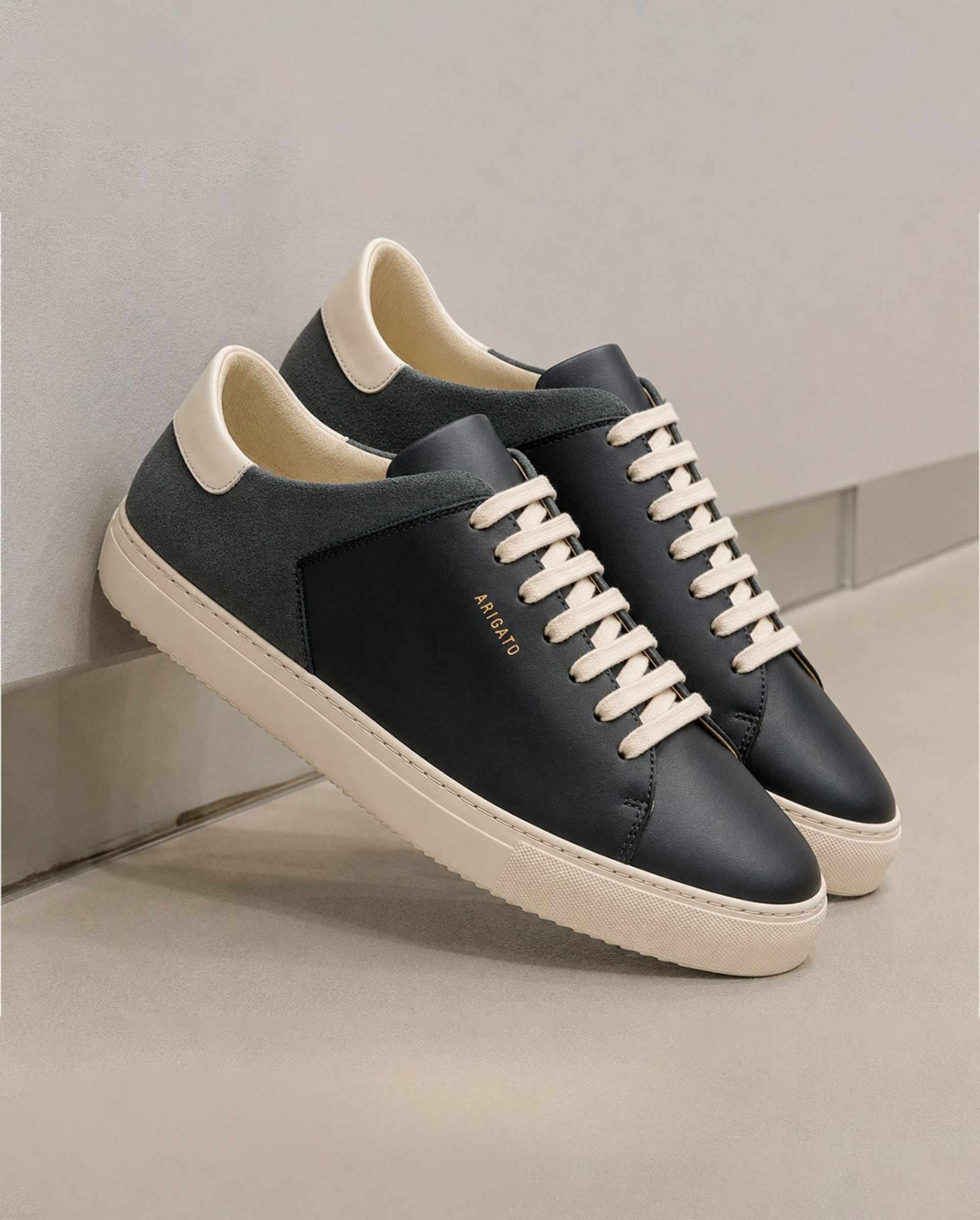 Clean 90 Sneaker | Cover
