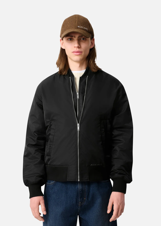 Pen Layered Bomber