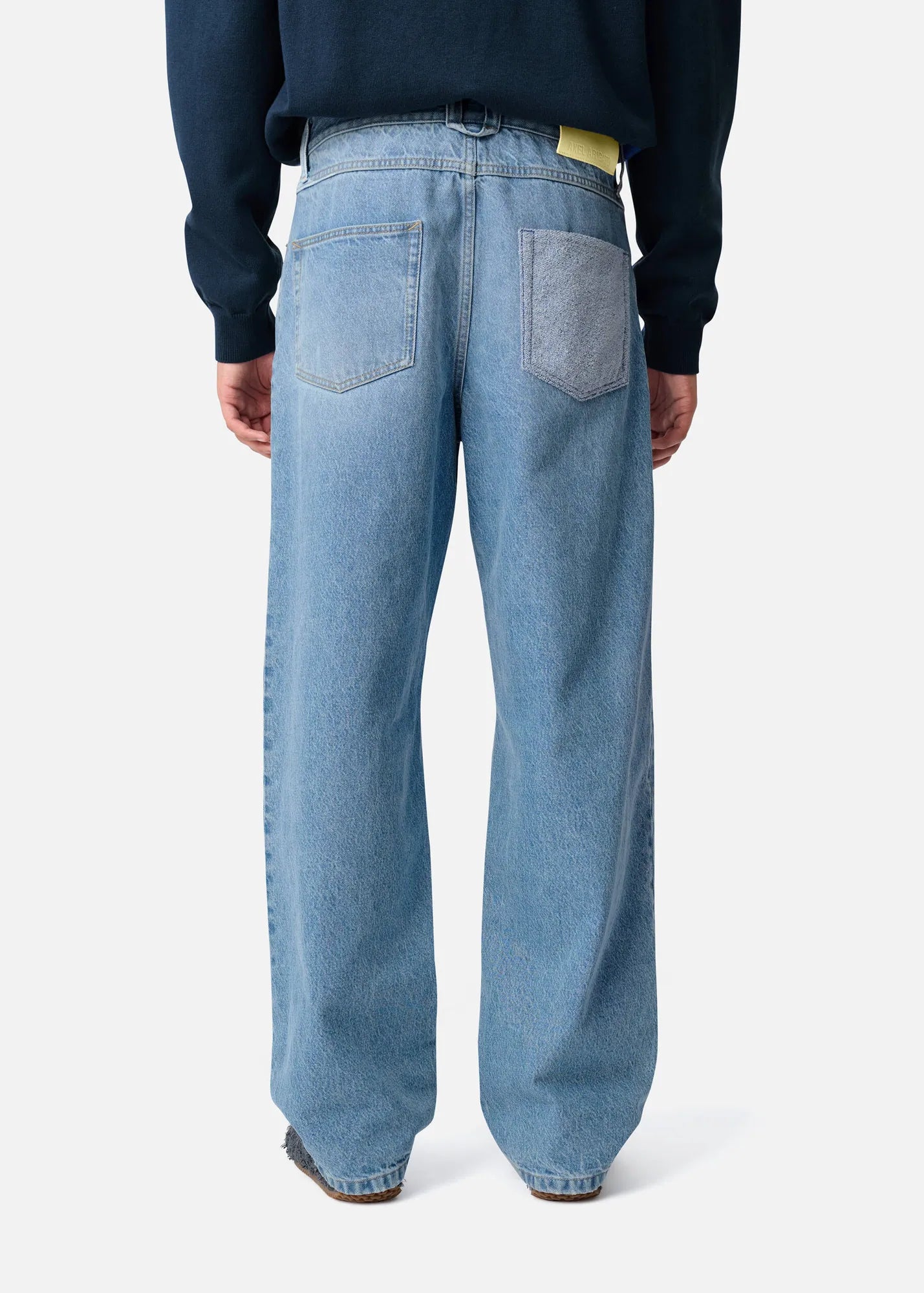 Zine Embroidered Patch Jeans