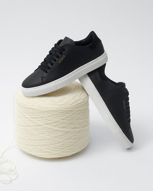 Clean 90 Sneaker | Cover